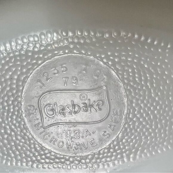 Glasbake 1 Qt Oval Casserole w/ Blue Daisy Floral Design.Used As Prop On TV Show - Picture 9 of 12